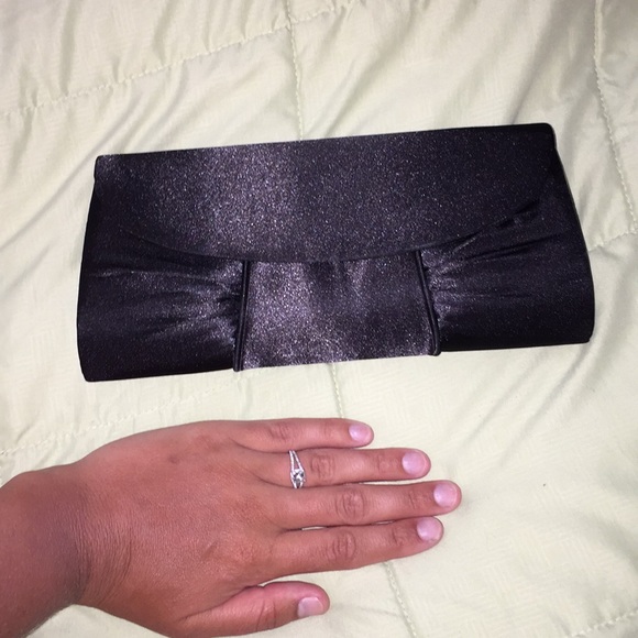 Black satin clutch NWOT - Picture 3 of 3
